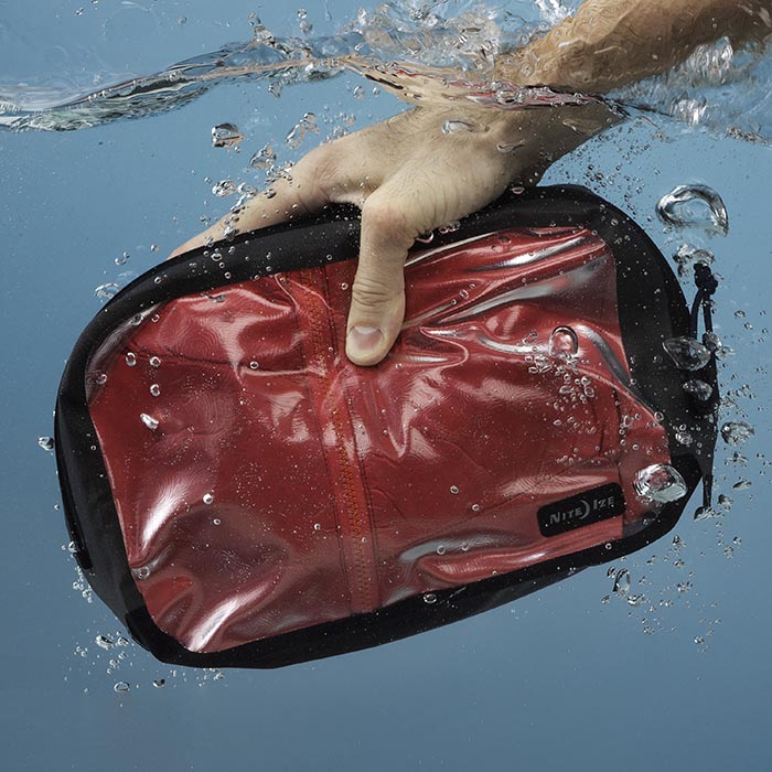 RunOff™ Waterproof Medium Packing Cube